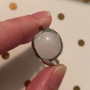 Beautiful white opaque round stone ring. Size 9